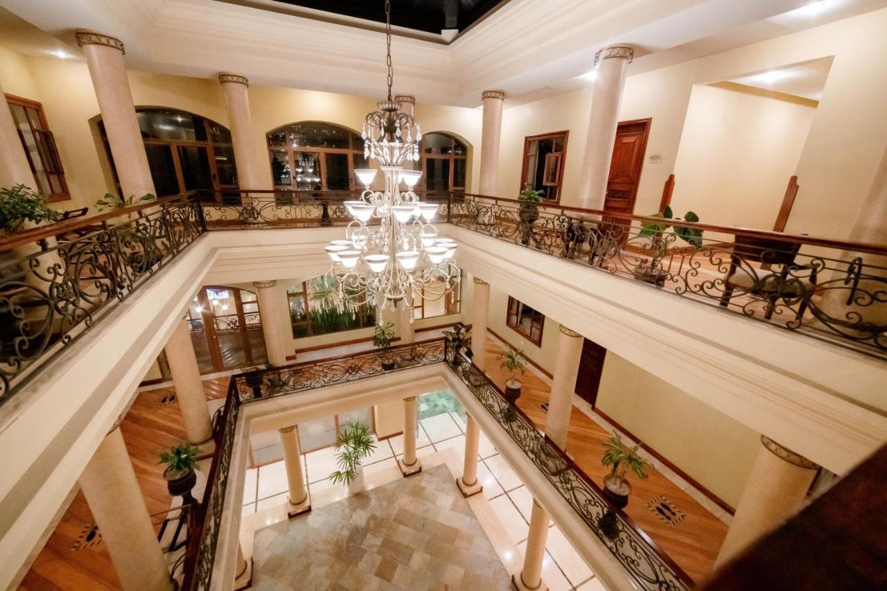 Grand Victoria Boutique