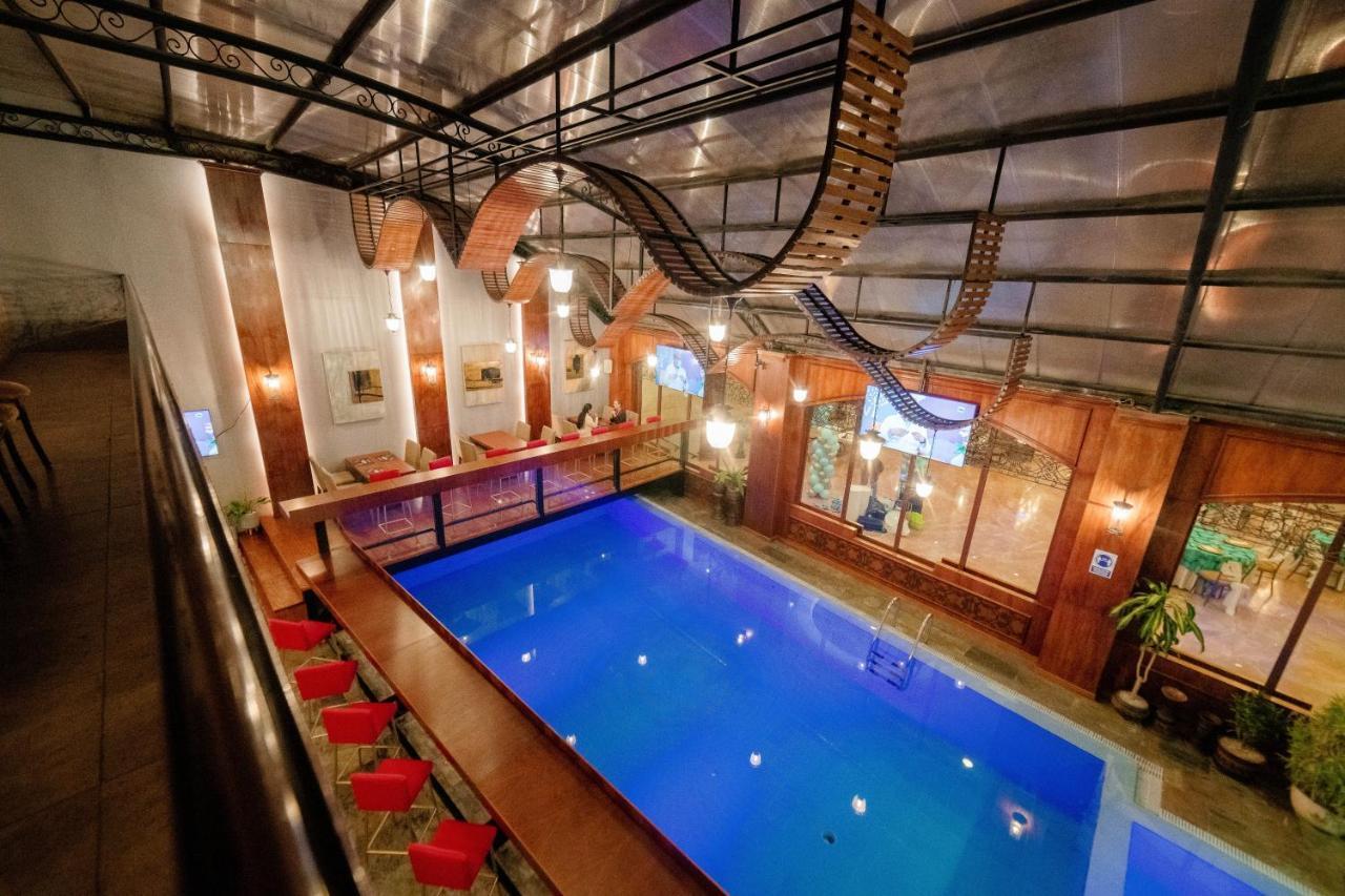 Grand Victoria Boutique 5* Loja