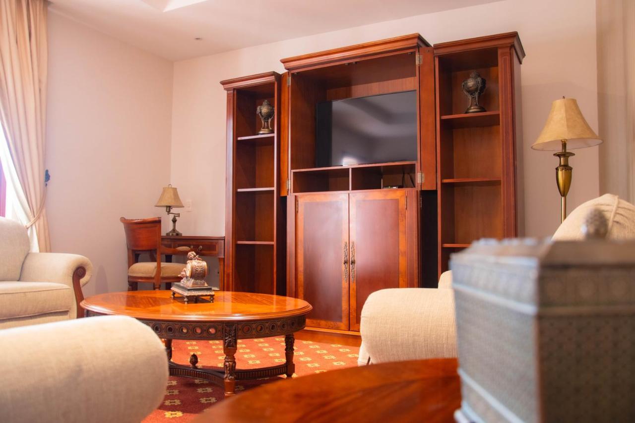 Grand Victoria Boutique 5* Loja